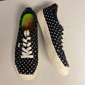 Cariuma OCA Low Polka Dot Canvas Lace Up Sneaker Shoes Size 9